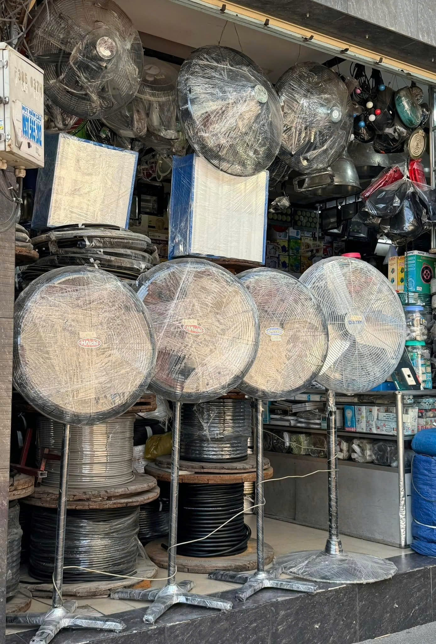 Chuyên cung cấp các loại quạt uy tín chất lượng